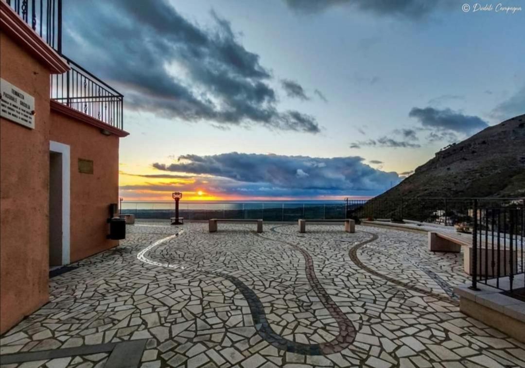 לינה וארוחת בוקר Santa Domenica Talao La Rocca Dei Borboni מראה חיצוני תמונה